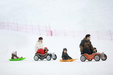 D.Throne D Luxus Kinder Elektroauto handgefertigt in weiß - exklusives Geschenk