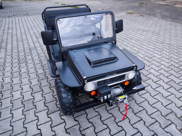HILLBIL XTR-9 Elektro Kinderauto 1200 W, schwarz matt, konfigurierbar 10 km/h bis 40 km/h - schnelles Elektroauto für Kinder mit fester Sitzbank (ohne Seilwinde)